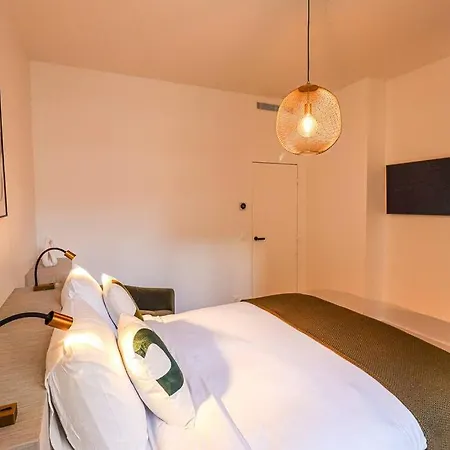Amazingapartment # Le Marais# Rue Des Archives# Ac * Paris