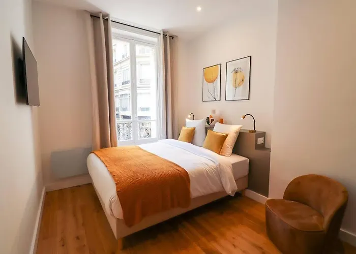 Amazingapartment # Le Marais# Rue Des Archives# Ac * Paris