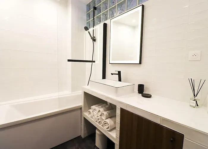 Amazingapartment # Le Marais# Rue Des Archives# Ac